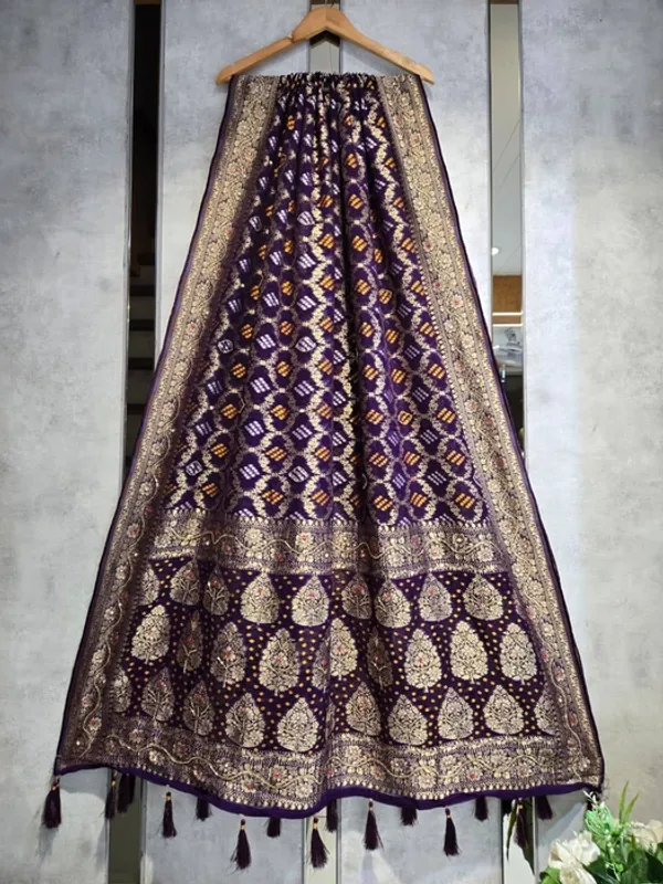 Purple_Georgette_Bandhani_Hand_Work_Dupatta_For_Women