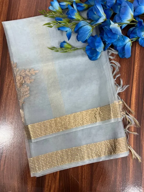 Grey_Organza_Gota_Patti_Zari_Border_Dupatta_For_Women