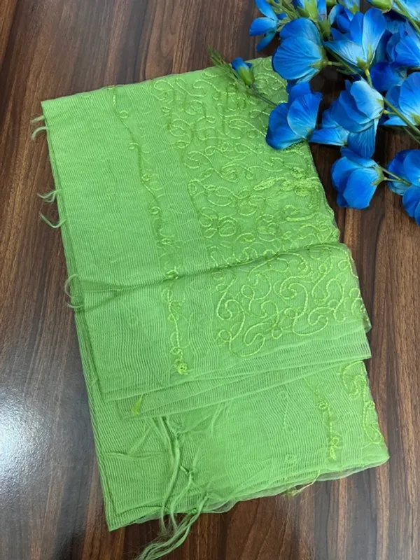 Green_Organza_Embroidered_Lining_Pattern_Dupatta_For_Women