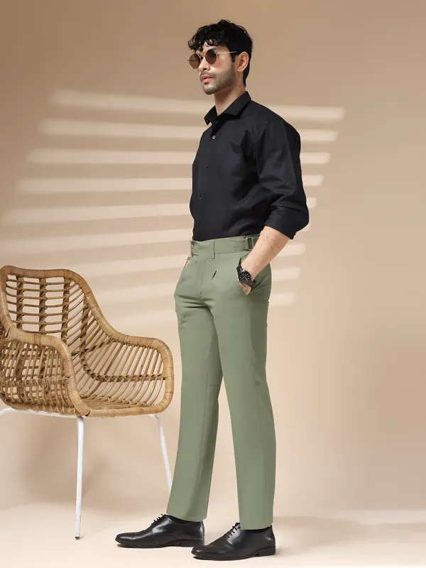 Pebble_Oxford_Regular_Fit_Gurkha_Trousers_For_Men