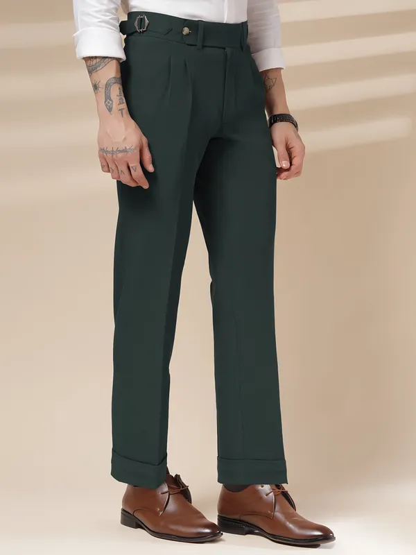 Bottle_Green_Polyester_Stretch_Signature_Gurkha_Pants_For_Men