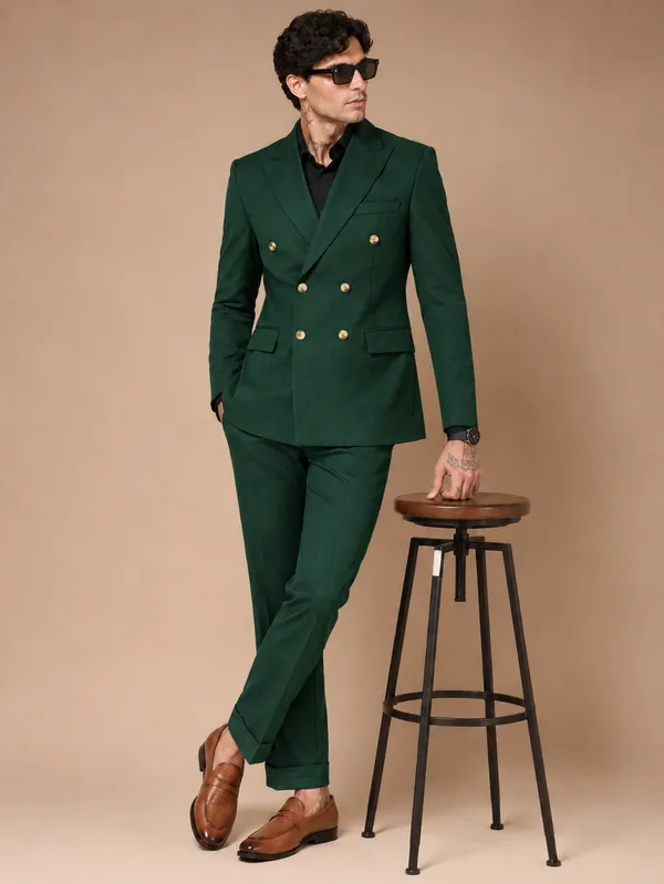 Bottle_Green_Double_Breasted_Suit_For_Men