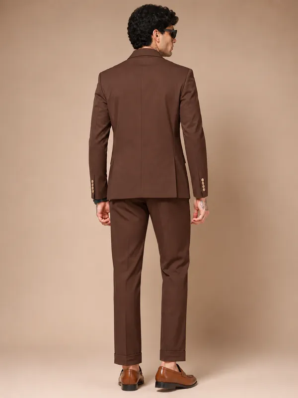 Brown_Double_Breasted_Suit_For_Men