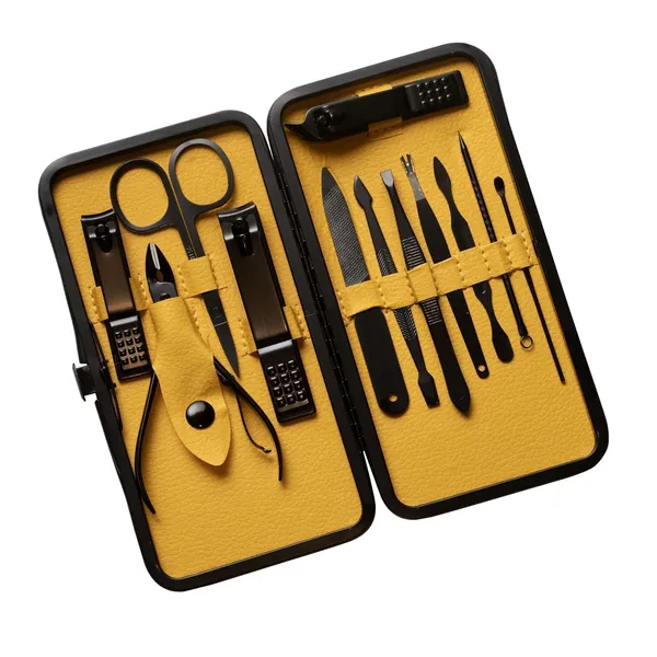 Nail_Care_Grooming_Kit_With_Travel_Case