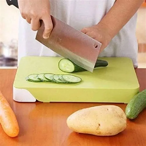 Kitchen_Knife_Set_With_Scissors_And_Cutting_Board