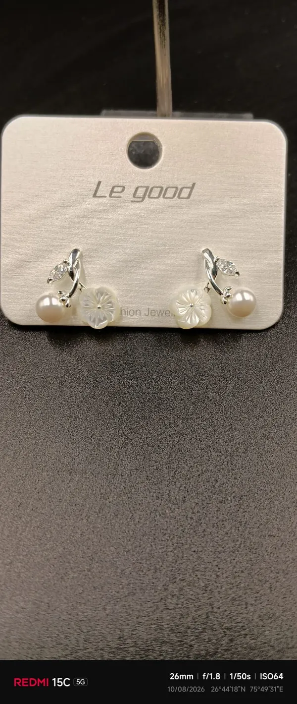 Silver_Pearl_Floral_Drop_Earrings_For_Women