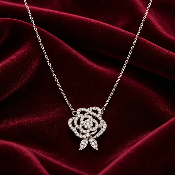Silver_Tone_Floral_Pendant_Necklace_For_Women