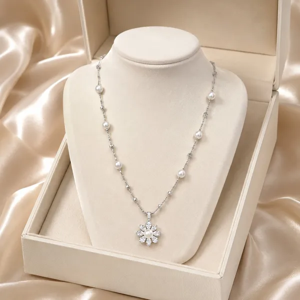 Silver_Tone_Pearl_Style_Flower_Pendant_Necklace_For_Women