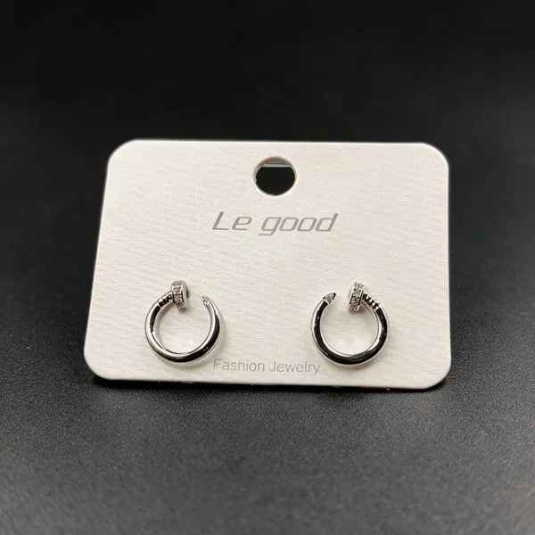 Silver_Tone_Hoop_Earrings_For_Women