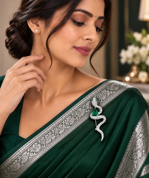 Emerald_Serpent_Luxe_Brooch