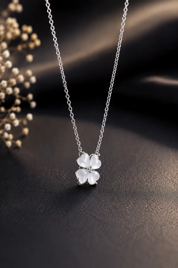 Silver_Tone_Butterfly_Pendant_Necklace_For_Women
