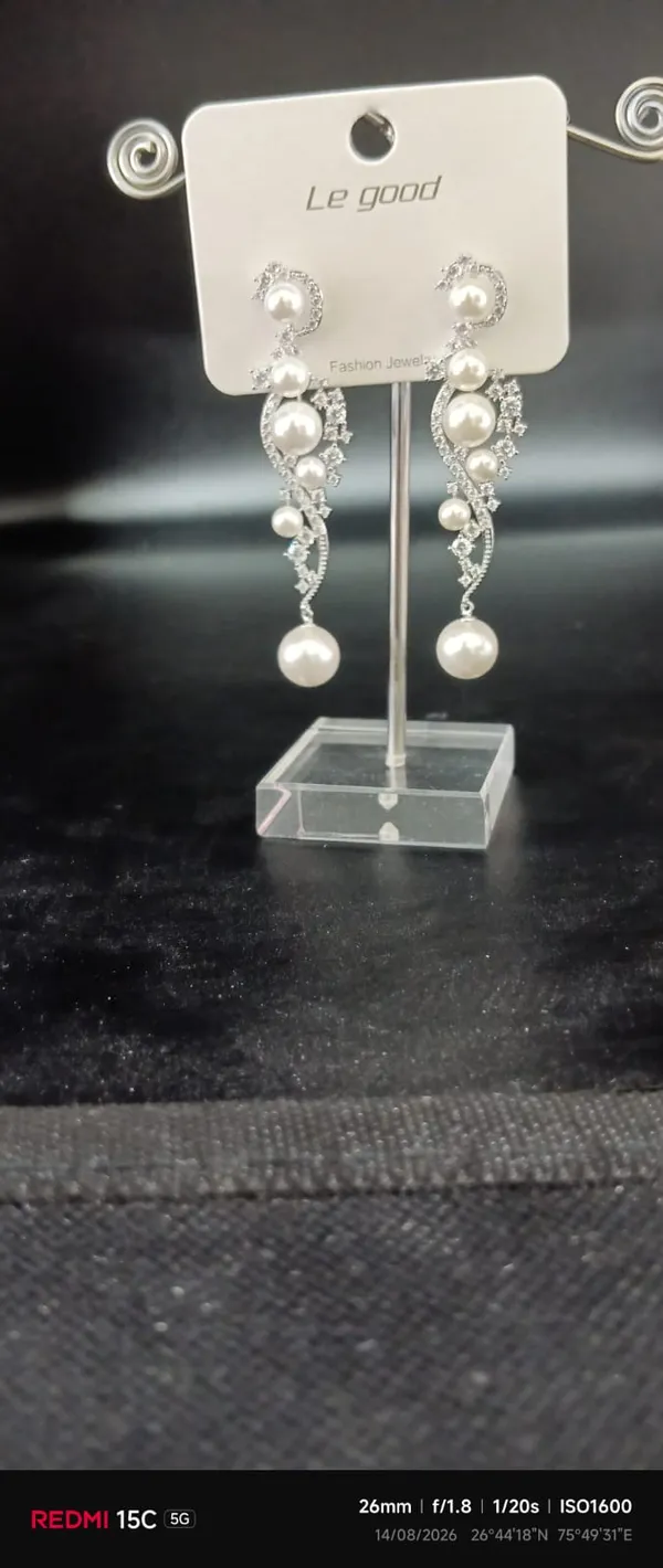 Silver_Tone_Pearl_Embellished_Drop_Earrings_For_Women