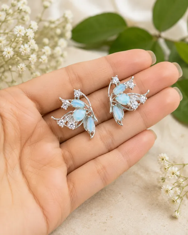 Silver_Tone_Floral_Stud_Earrings_For_Women