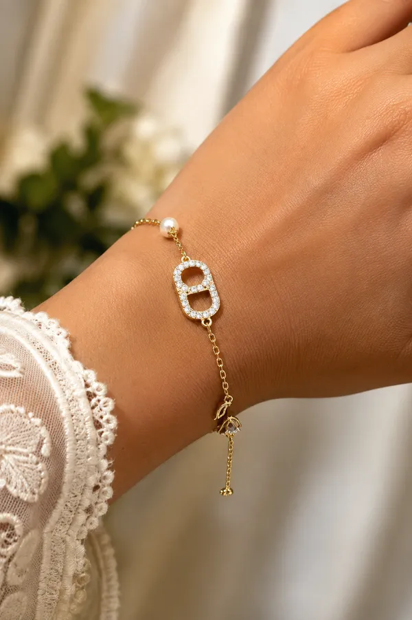 Gold_Tone_Crystal_Pearl_Charm_Bracelet_For_Women