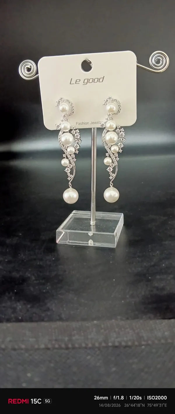 Silver_Tone_Pearl_Embellished_Drop_Earrings_For_Women