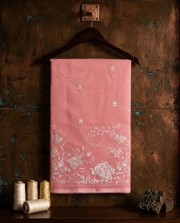 Pink_Textured_Floral_Saree_for_Women