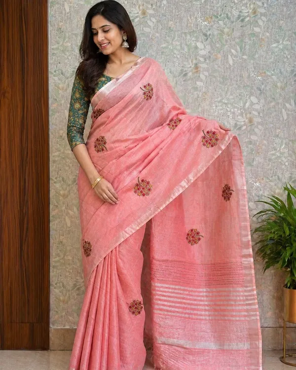 Pink_Printed_Ethnic_Saree_for_Women