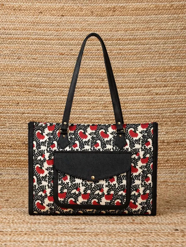 Black_Floral_Print_Fabric_Tote_Bag_for_Women