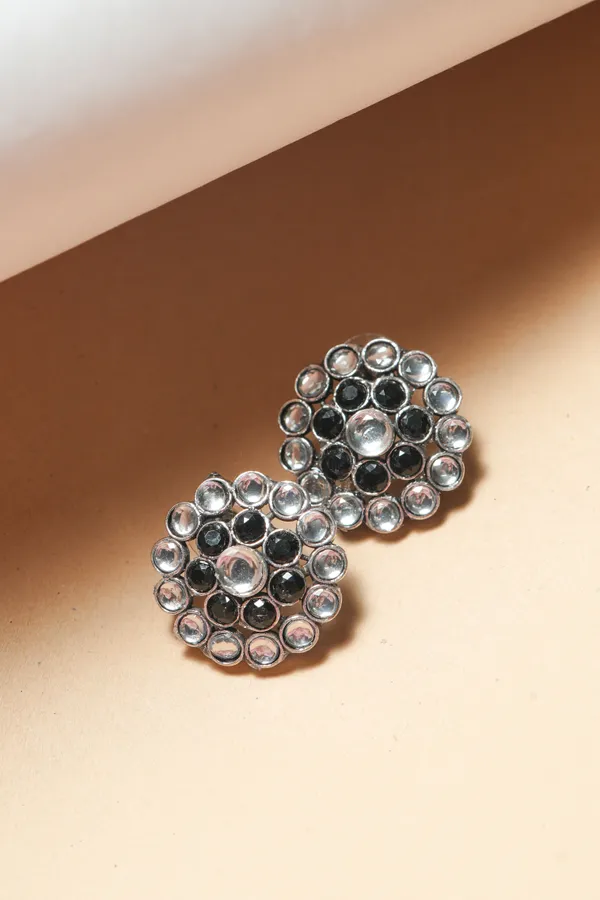Silver_Oxidised_Circular_Stud_Earrings_for_Women