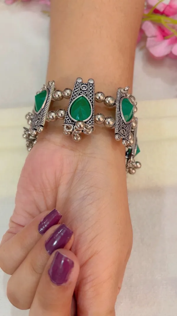 Green_Oxidised_Metal_Link_Bracelet_for_Women