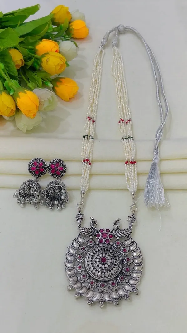 Silver_Tone_Beaded_Statement_Necklace_Set_for_Women