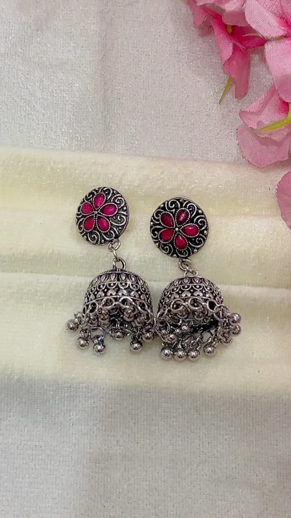 Silver_Oxidised_Floral_Jhumka_Earrings_for_Women