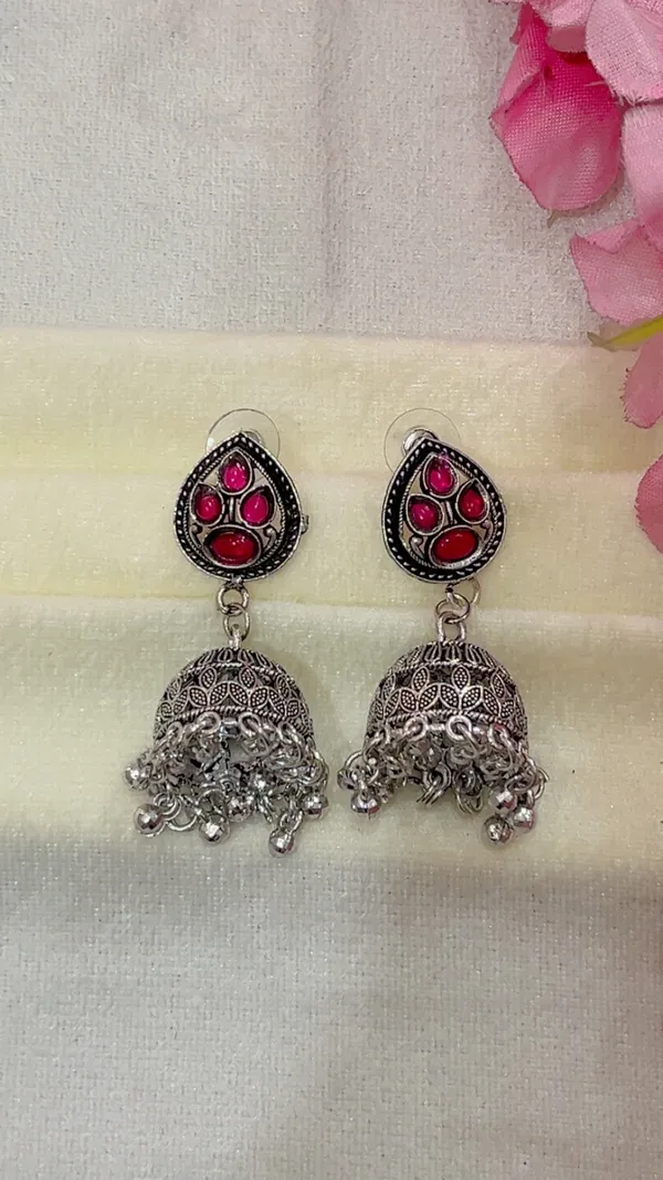 Silver_Tone_Red_Stone_Jhumka_Earrings_for_Women