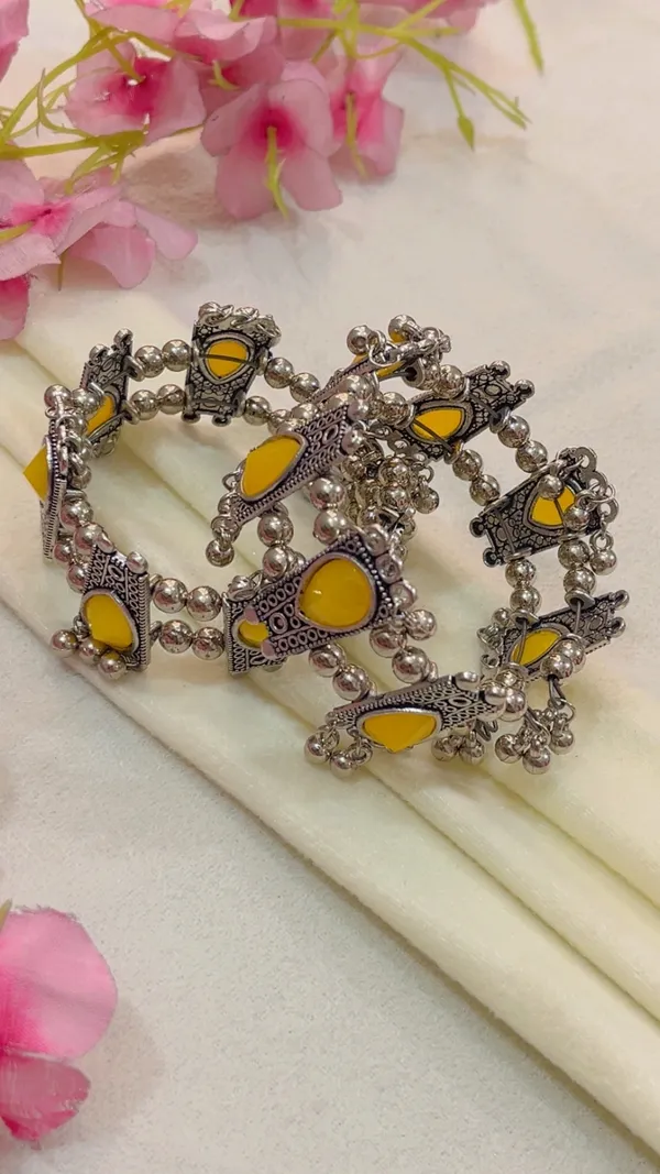 Silver_Oxidised_Beaded_Bracelet_For_Women
