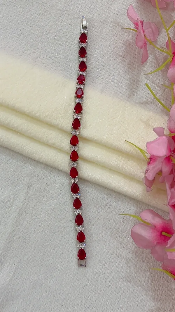 Red_Stone_Link_Bracelet_for_Women