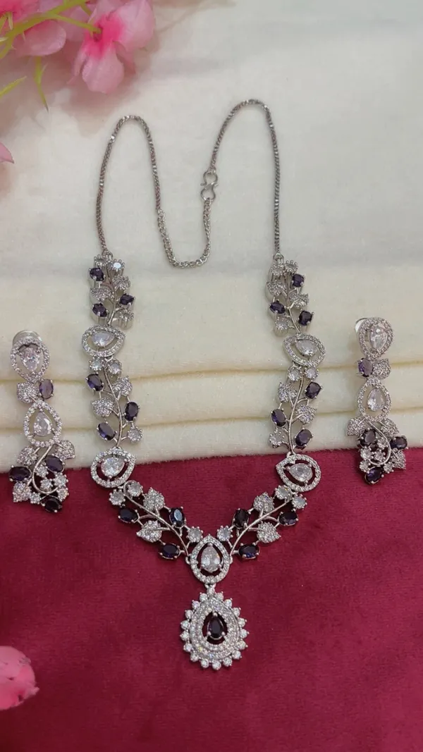 Purple_Stone_Necklace_Set_For_Women