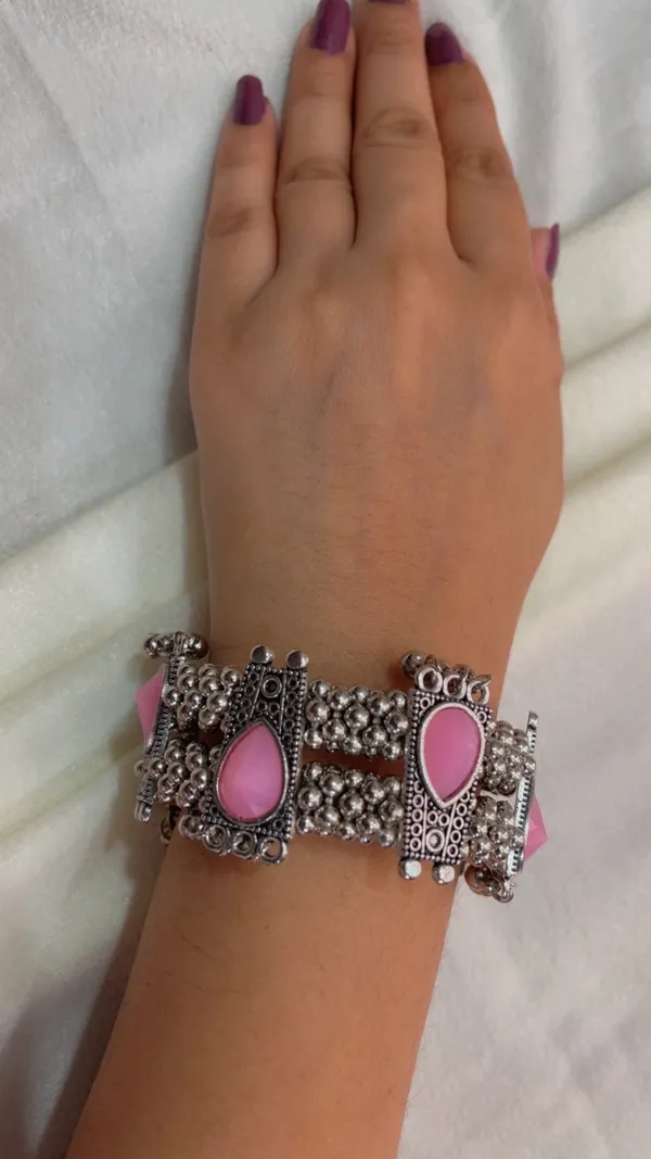 Silver_Tone_Oxidised_Pink_Stone_Anklet_For_Women