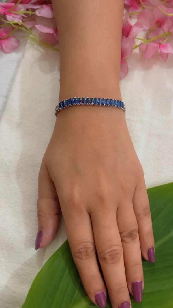 Blue_Stone_Chain_Bracelet_for_Women
