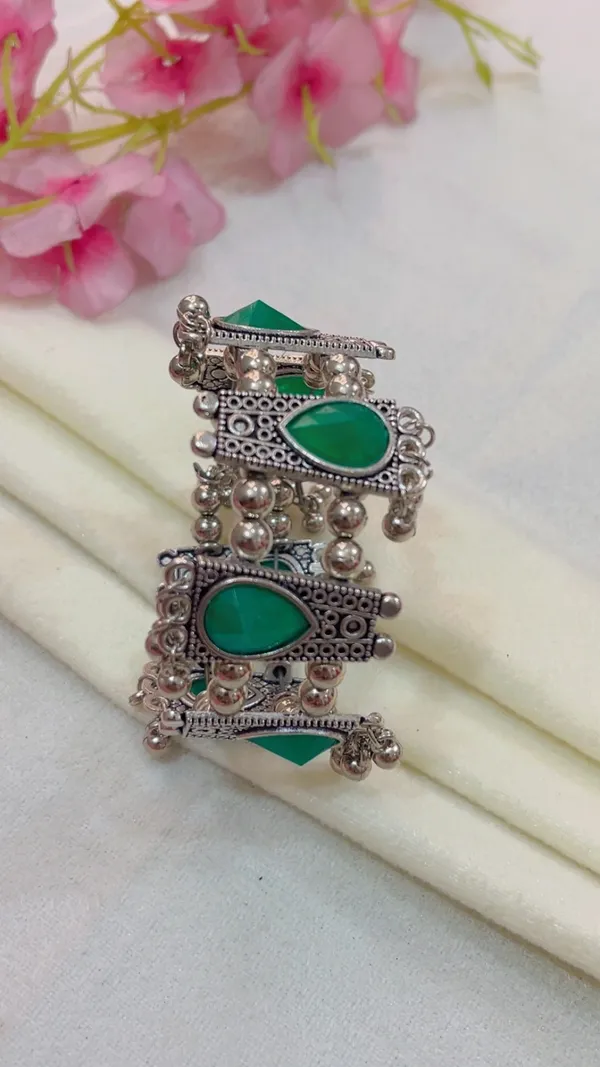 Green_Oxidised_Metal_Link_Bracelet_for_Women