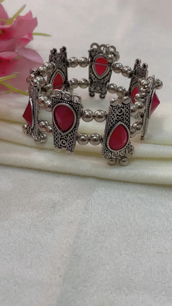 Silver_Tone_Oxidized_Red_Stone_Bangle_Set_for_Women