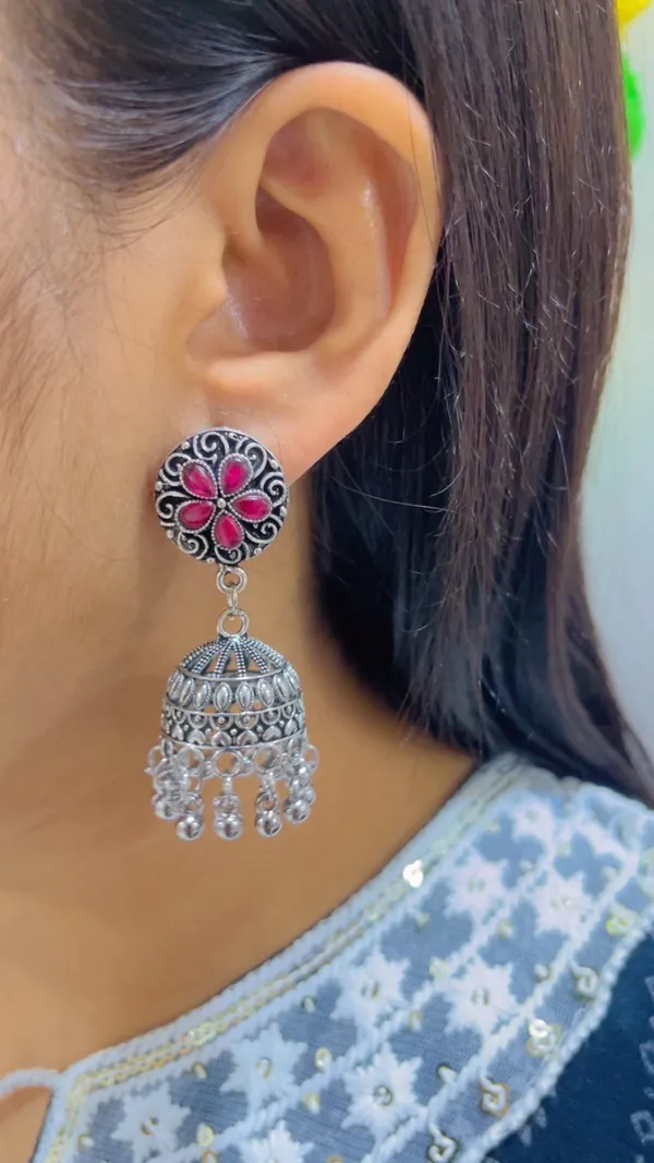 Silver_Oxidised_Floral_Jhumka_Earrings_for_Women
