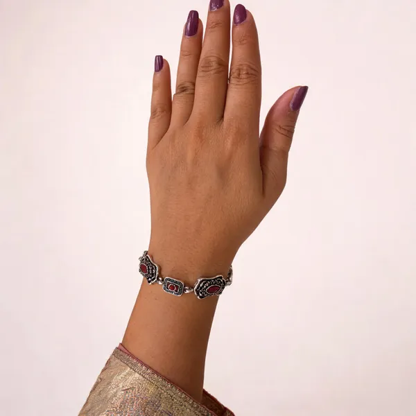 Silver_Oxidised_Geometric_Bracelet_for_Women