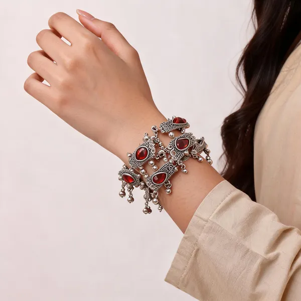 Red_Oxidised_Silver-Tone_Stone_Bracelet