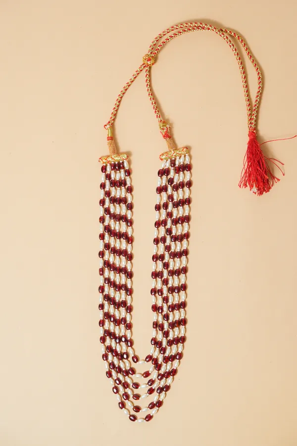 Red_And_White_Beaded_Layered_Necklace_for_Women
