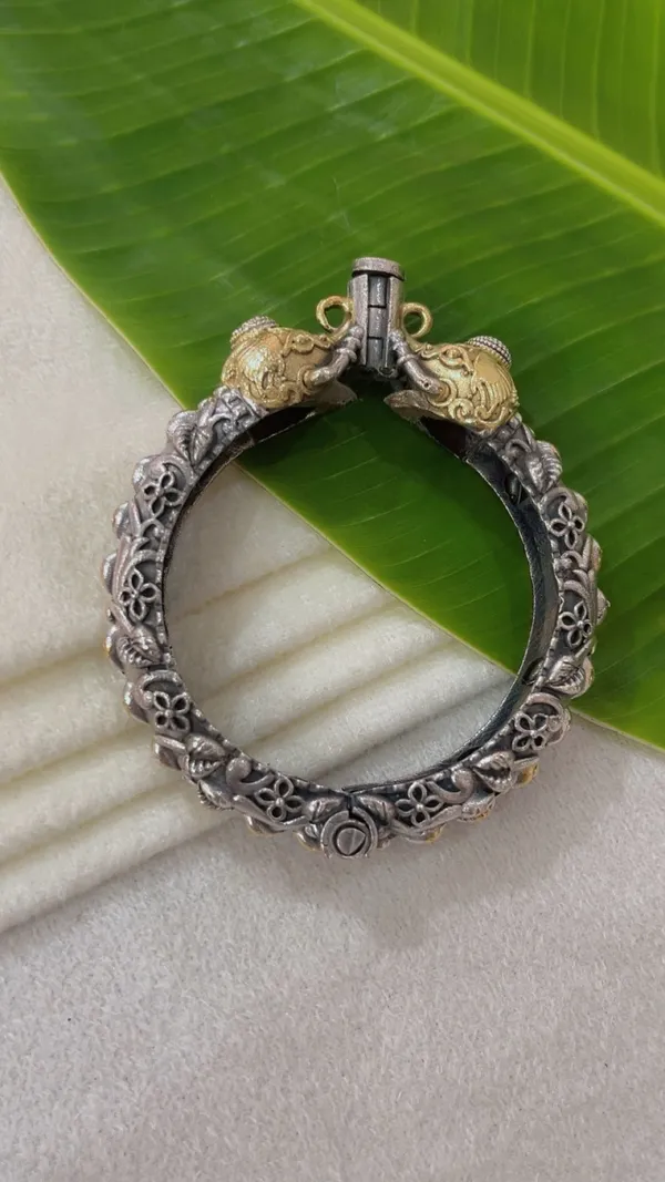 Gold_Silver_Oxidised_Elephant_Kada_Bracelet_for_Women