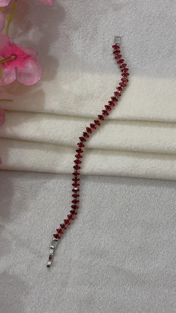 Red_Stone_Bracelet_for_Women
