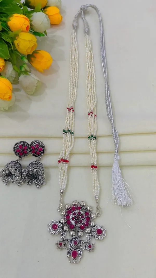 Silver_Oxidized_Pearl_Beaded_Necklace_And_Earrings_Set