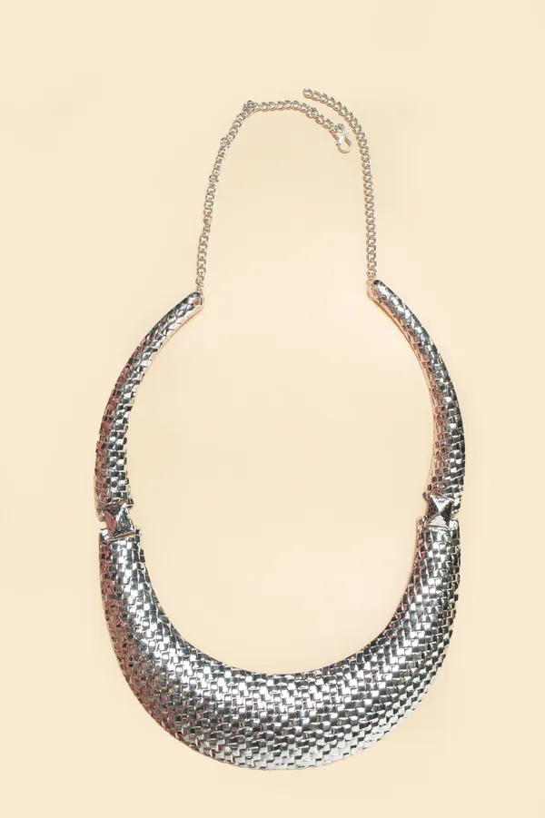 Silver_Tone_Statement_Necklace_for_Women