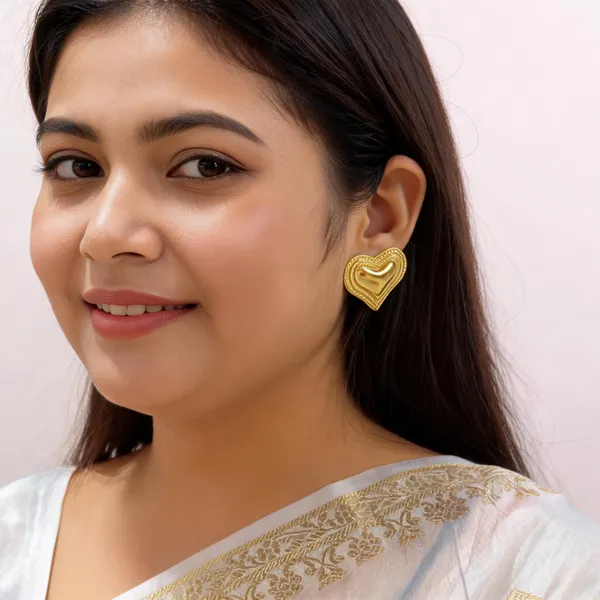 Gold_Heart_Stud_Earrings_for_Women