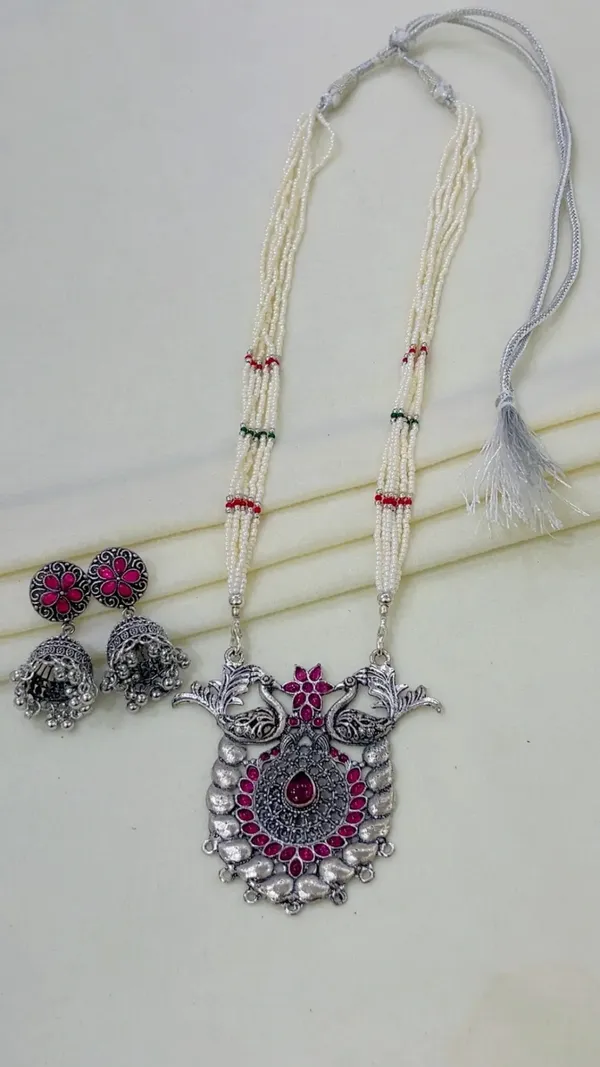 Silver_Oxidized_Statement_Necklace_Set_for_Women