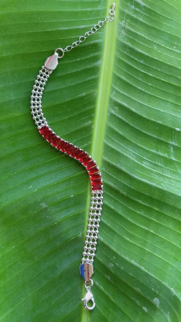 Red_Beaded_Chain_Bracelet_for_Unisex