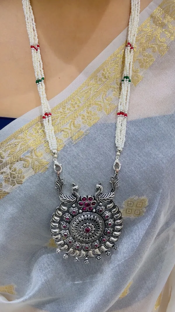 Silver_Tone_Beaded_Statement_Necklace_Set_for_Women