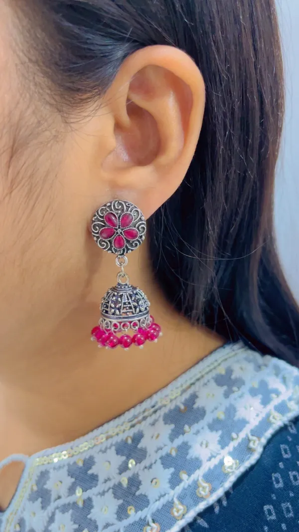 Silver_Tone_Floral_Jhumka_Earrings_for_Women