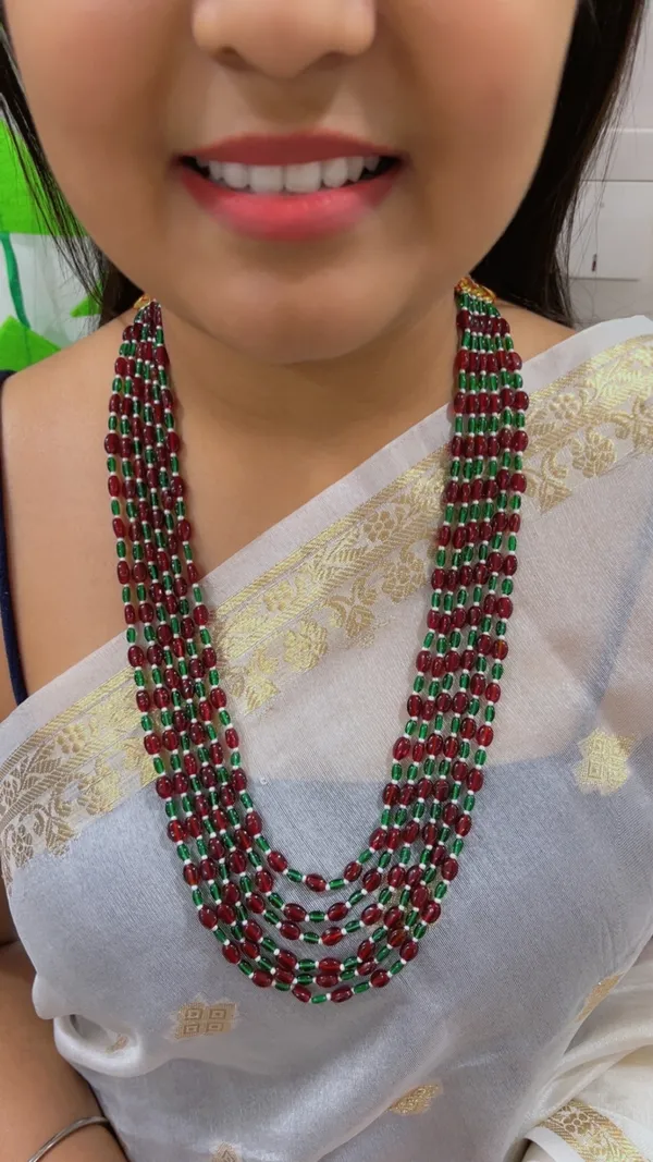 Red_And_Green_Beaded_Multistrand_Necklace_For_Women