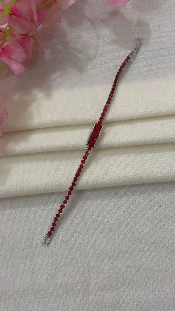 Red_Stone_Link_Bracelet_for_Women