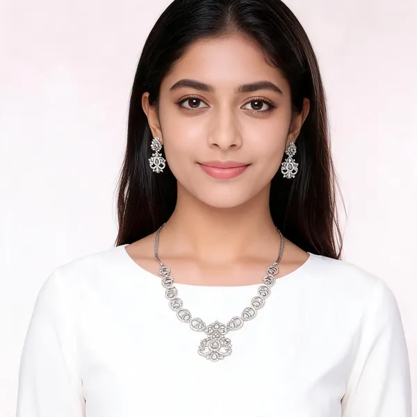 Silver_Tone_Necklace_And_Earrings_Set_for_Women